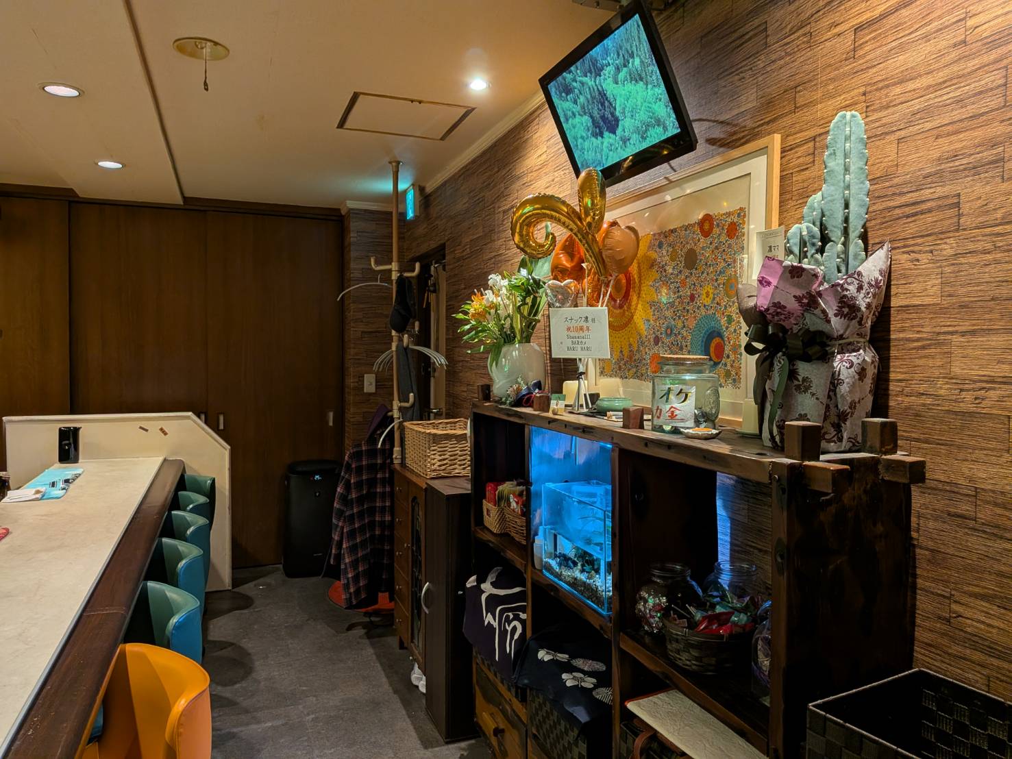 温かみのある店内の奥